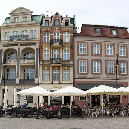 Apartamenty Drevny Kocur Poznan Ngoại thất bức ảnh