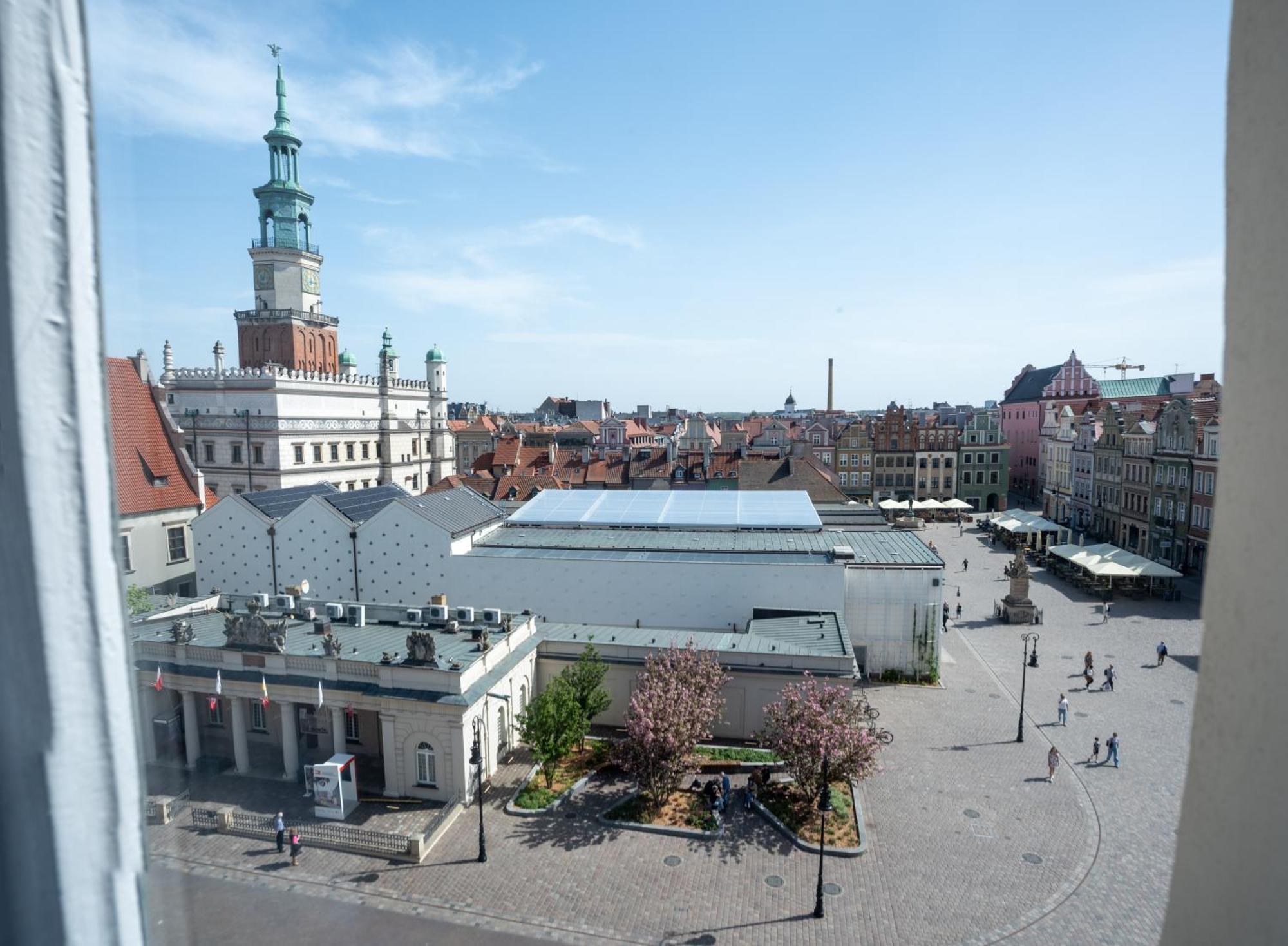 Apartamenty Drevny Kocur Poznan Ngoại thất bức ảnh