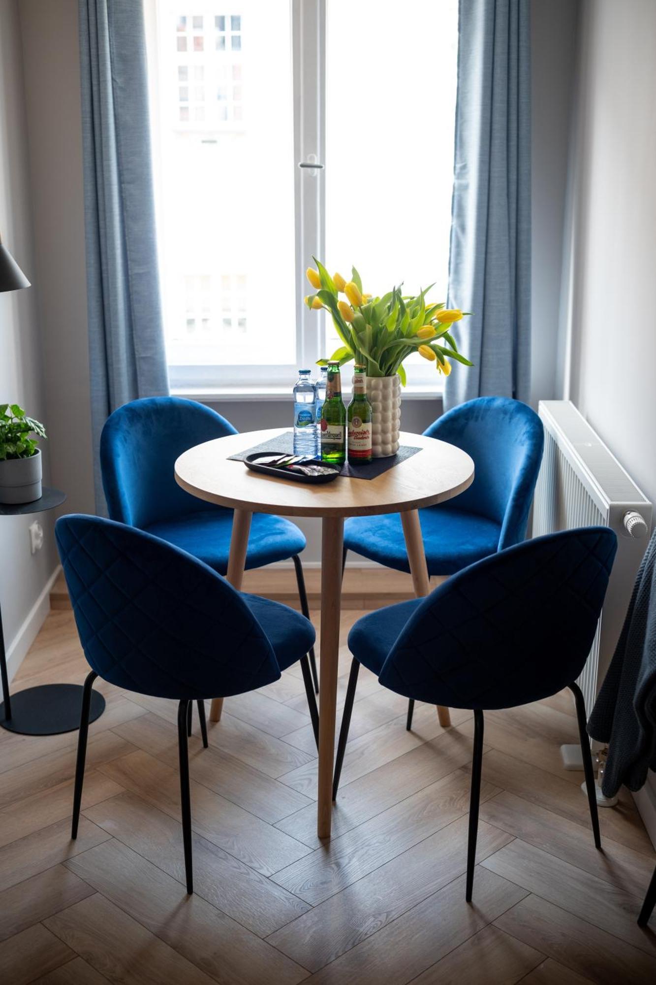 Apartamenty Drevny Kocur Poznan Ngoại thất bức ảnh